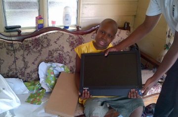 I Wish To Have A Desktop Computer With One Year's Free Internet Service