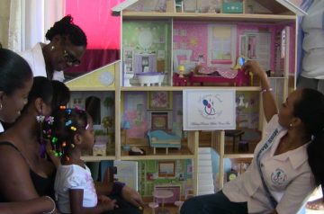 I Wish To Have A 'Big, Big, Big Dollhouse'