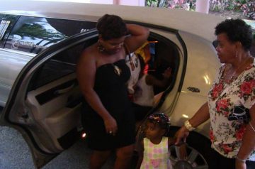 I Wish To Have A Pink Tablet - Saniyah Ollivierre