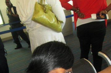 I Wish To Go To New York - Tonya Holder